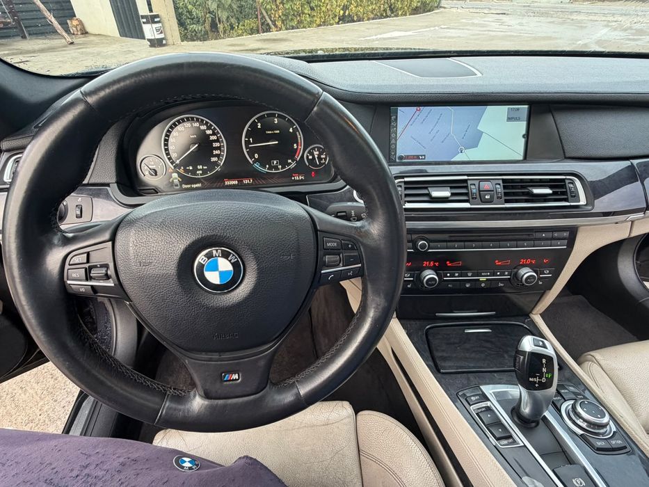 BMW Seria 7 2009 — imagine 5