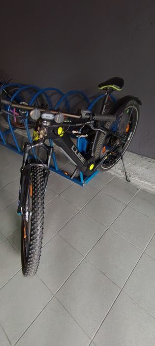 E-bike Cube electrica