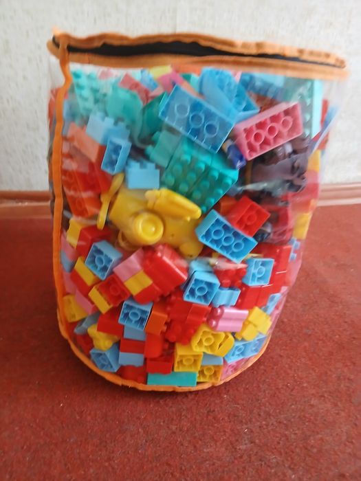 Lego 870 talik yangi