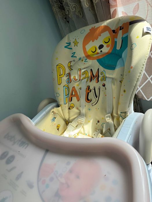 Продам детский стол