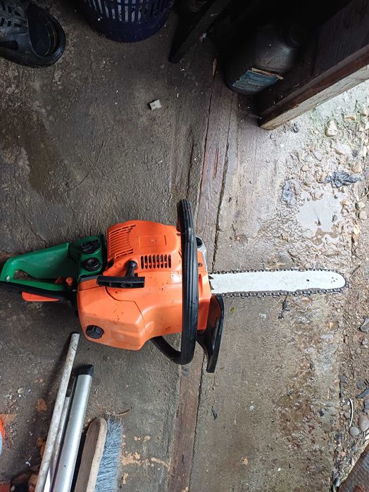 Vând drujba  in stare de funcționare