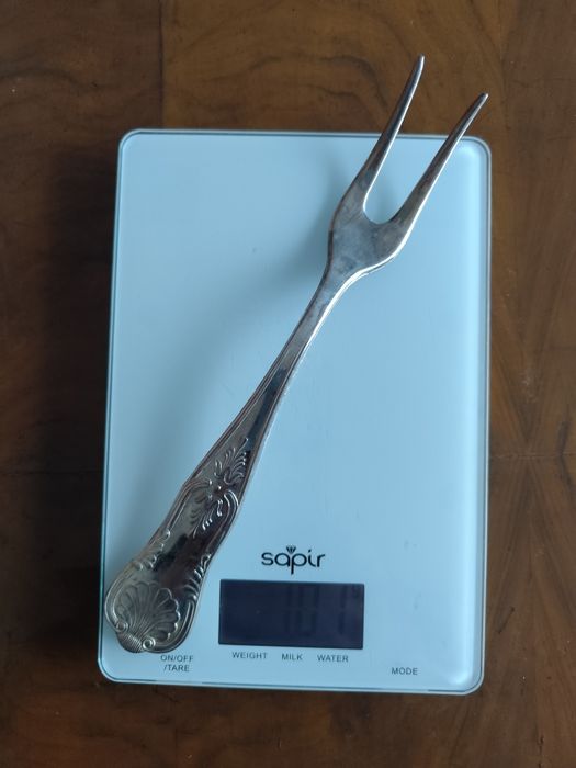 Масивни сребърни прибори проба 800