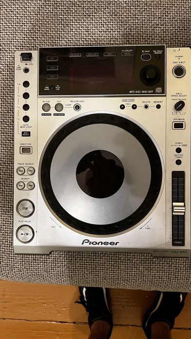 Dj setup 2x Pioneer Cdj 850 + mixer Pioneer Djm 800