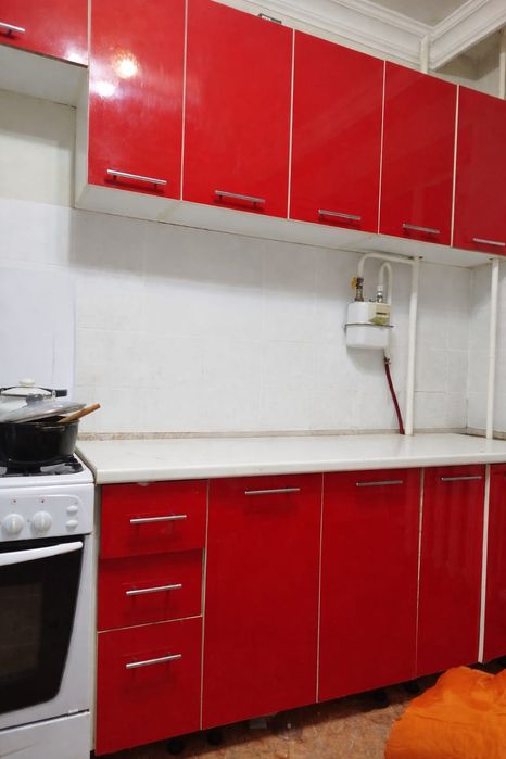 Кухни шкаф продам