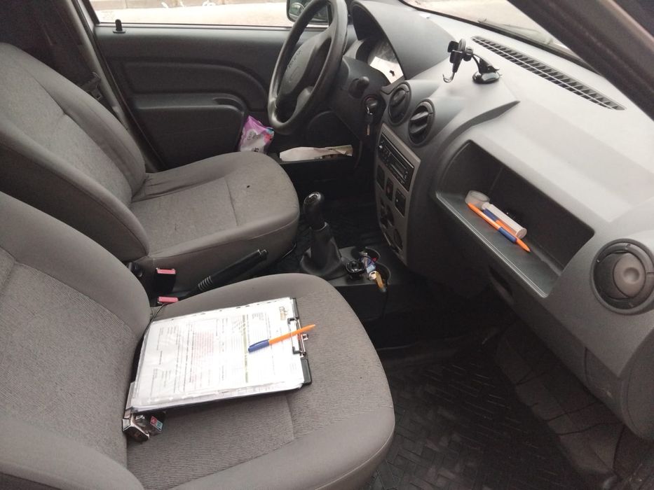 Proprietar - Dacia Van 1.6 benzina + gpl euro5 2012