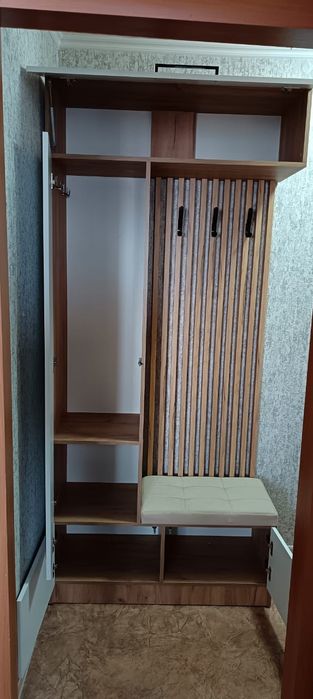 Продам прихожую в отличном г