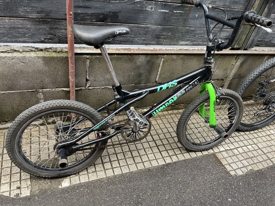 Bicicleta TREK seria 4