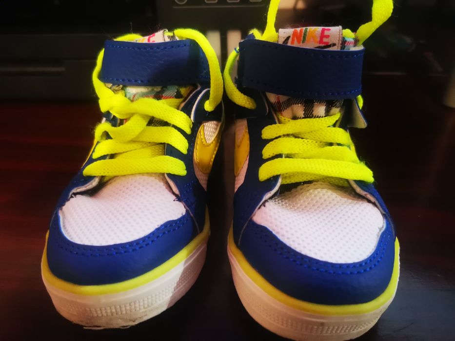 Ghete Nike Nr. 23