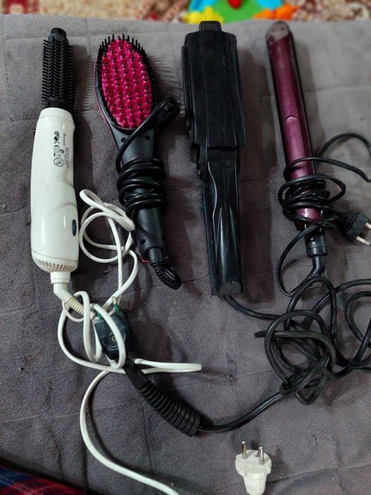 Placă de păr și perie de păr electrică