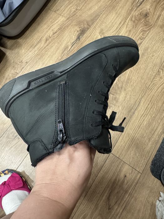 Демисезонная обувь Ecco продам срочно!