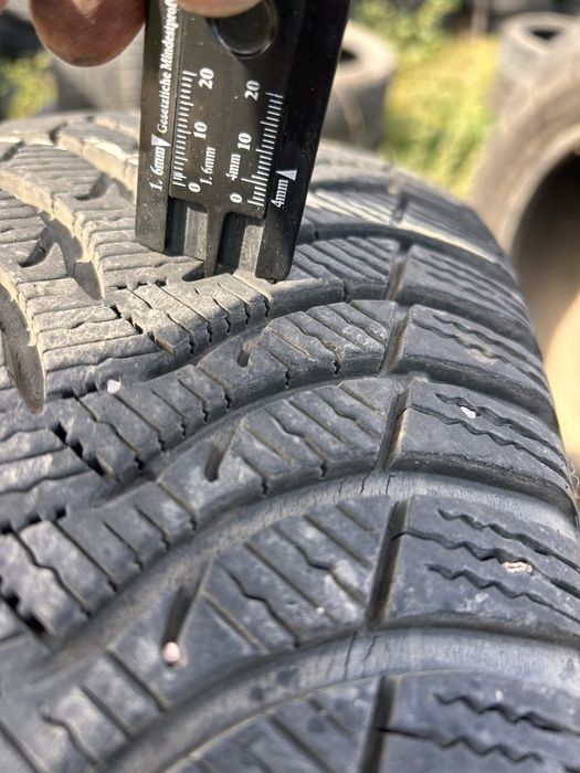 4 зимни гуми michelin 215 60 17 8mm