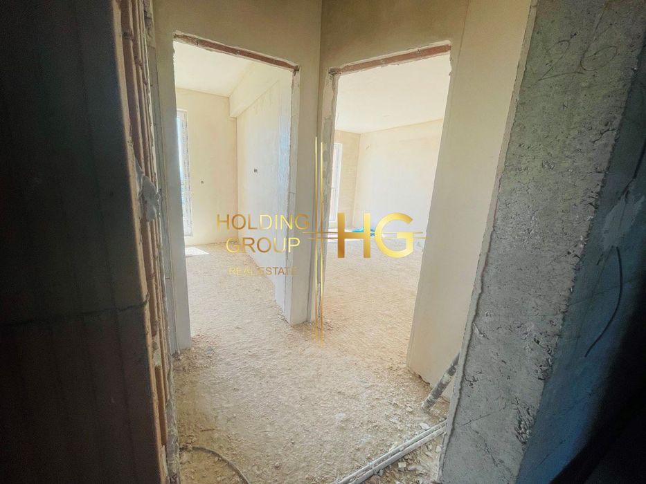 Продава се Двустаен апартамент в Варна, Възраждане 3 - 51 кв.м за 1628 €/кв.м - Снимка #1