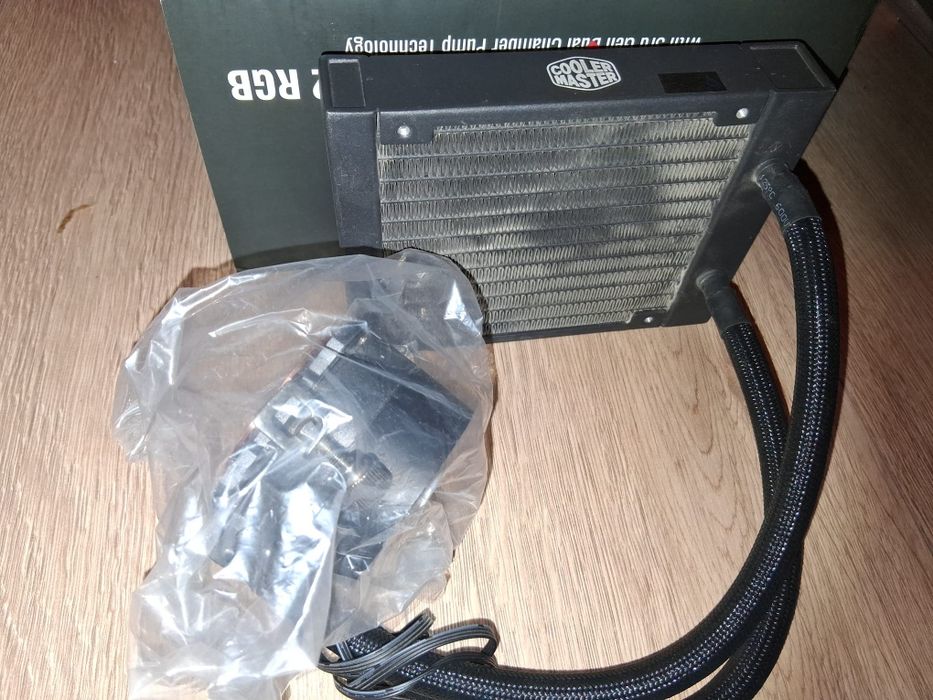 Vand Racire CoolerMaster 120 v2