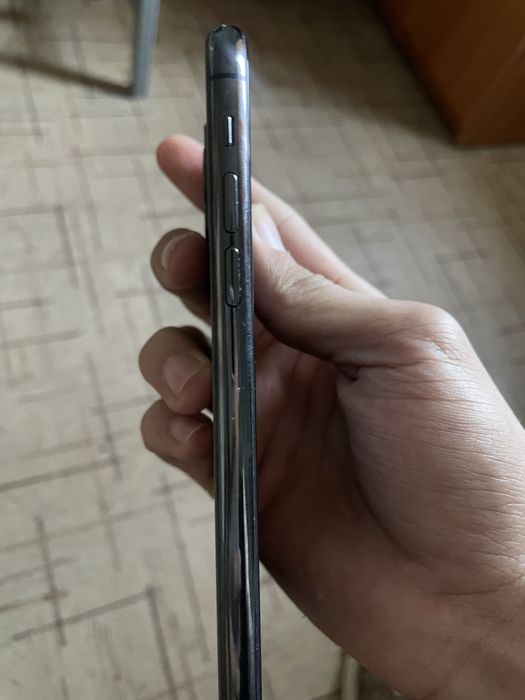 iPhone 11pro в хорошеи сост