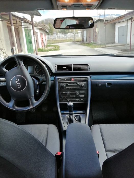 Vand Audi A4 2001, 2.0 Benzina