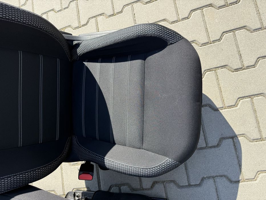 Scaune dacia duster 2