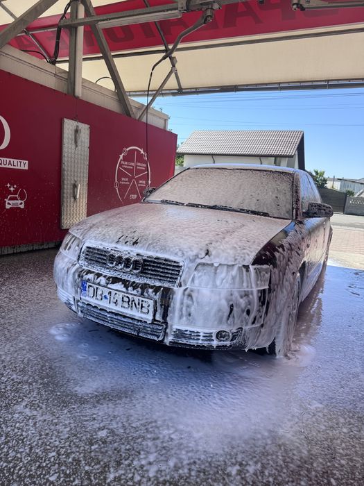 AUDI A4 2002 — imagine 2