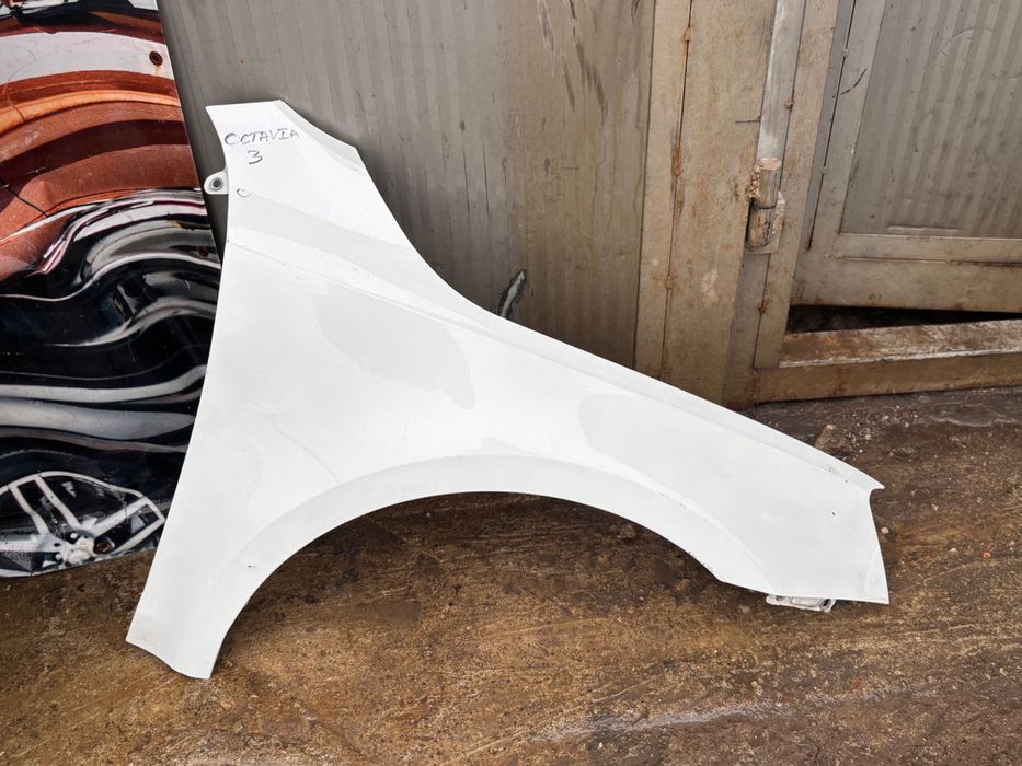 Калник преден десен • Škoda Octavia 3 • 2013–2020