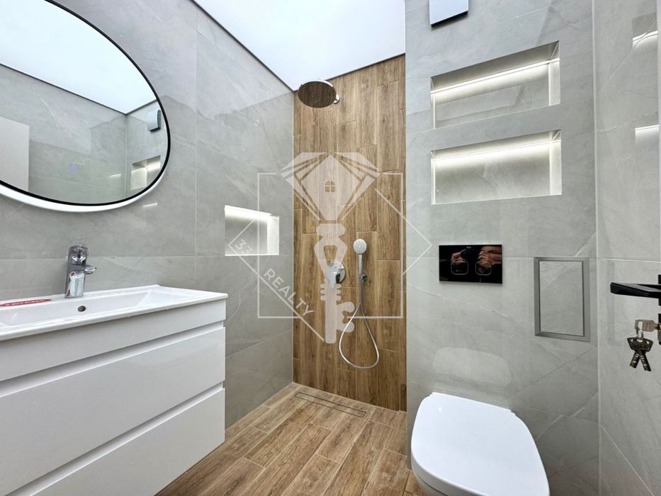 Продава се Двустаен апартамент в Пловдив, Гагарин - 74 кв.м за 1865 €/кв.м - Снимка #5