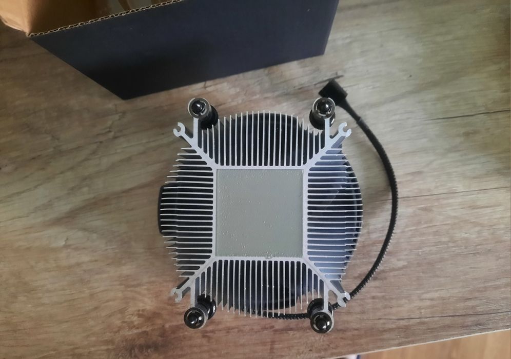 Cooler procesor AMD Wraith AM4