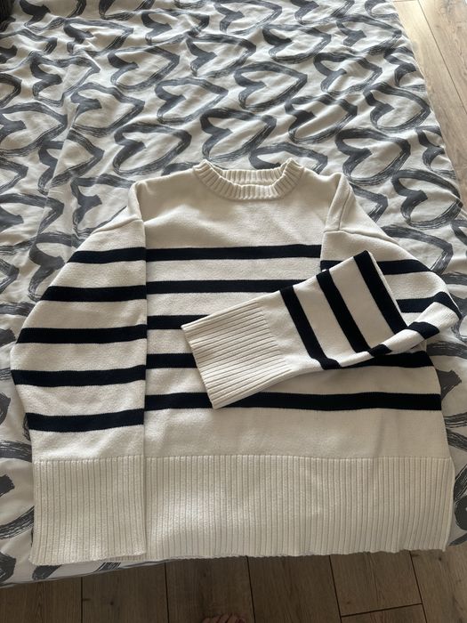 Свитер в идеальном состоянии