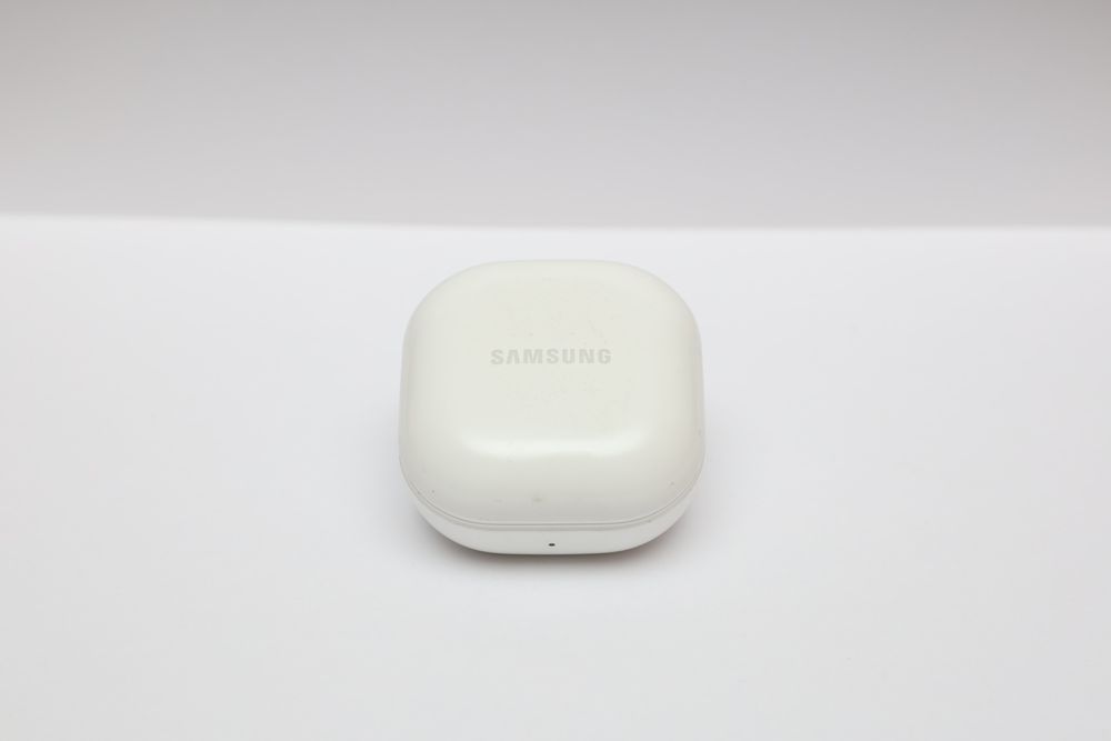 Samsung galaxy buds Core белые