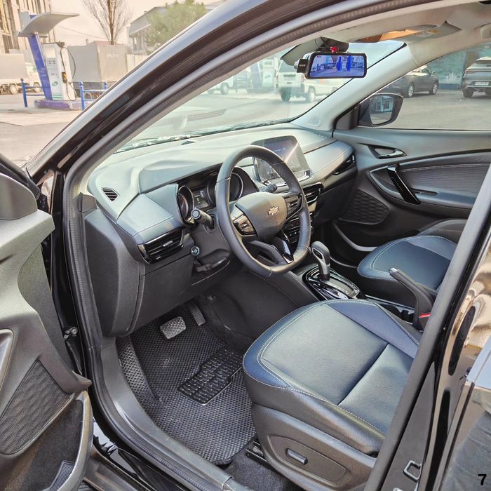 Chevrolet Tracker 2, Premier Plus, 2025, в идеальном состоянии