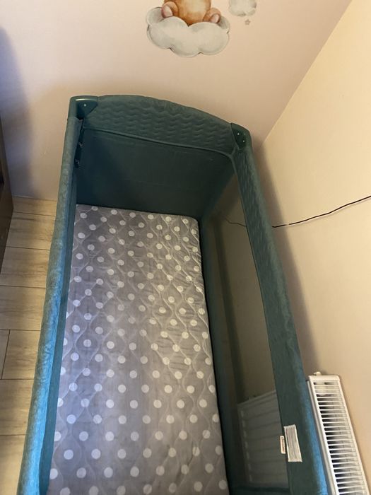 Кошара с падаща страна Chipolino Мерида, Зелена лен.