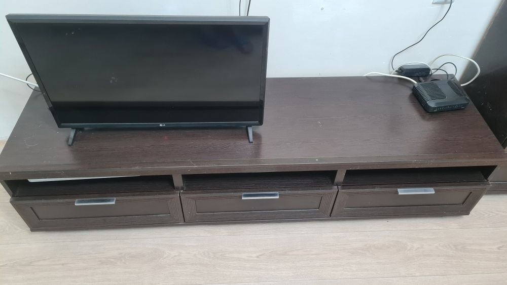 Продам комод в гостинную