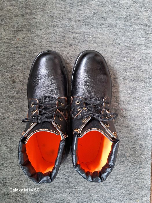 Продаются мужские ботинки (армейские)