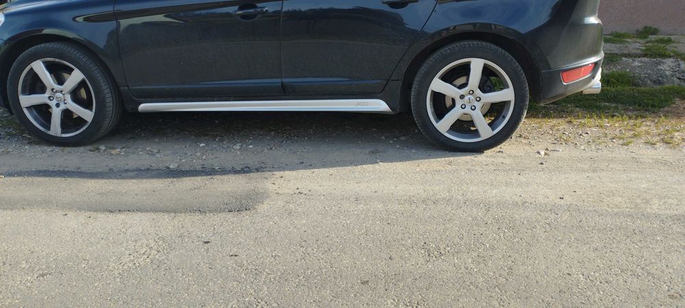 Vând jante  volvo xc 60cu  anvelope de vara