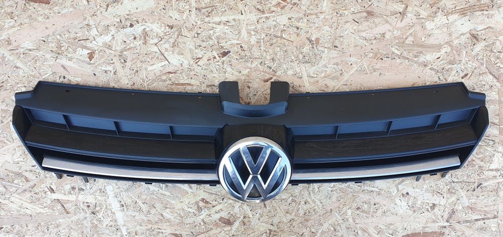 Grilă bară față Volkswagen Golf 7 originală 5G0853653E / 5G0853655D