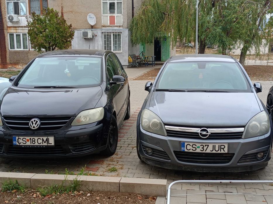 De vînzare 2autoturisme Opel asta și golf 5+