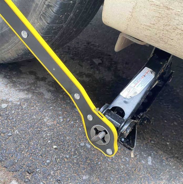 Kлюч/тресчотка ,удължение ръчка за ротация 360° за крик-03204