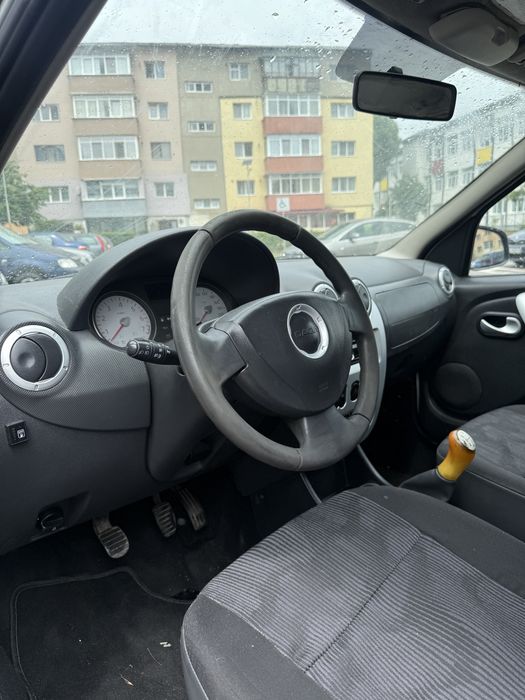 Vand dacia logan 2011 1.2 benzina + gpl