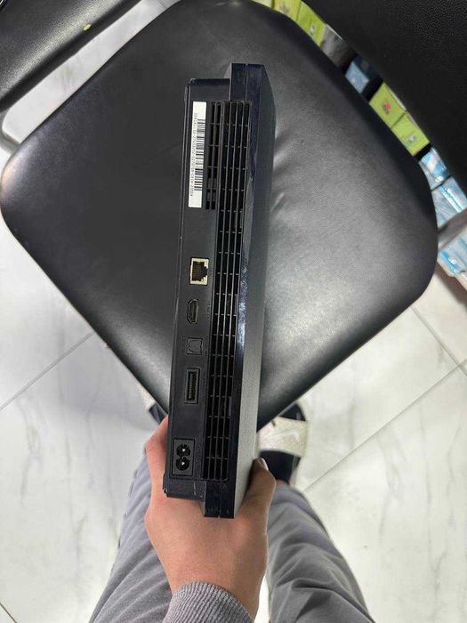 PLAYSTATION 3 slim 2ta jostik 10dan oshiq oyinlar bilan dastavka bepul