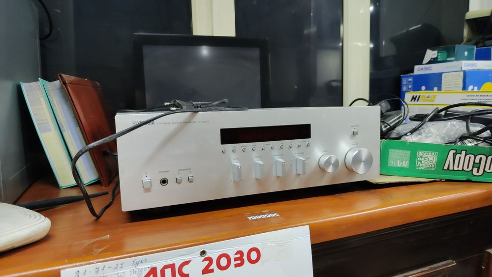 Продам ресивер YAMAHA R-S300