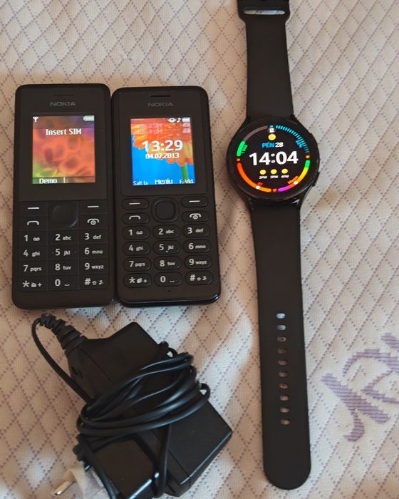 Samsung Galaxy watch 4 , Nokia