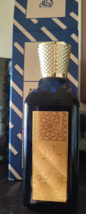 Parfum Azeezah Lattafa