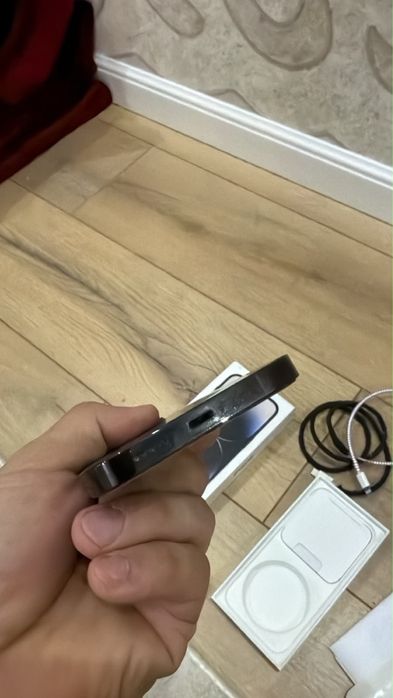 Iphone 14 pro в идеаном состояний