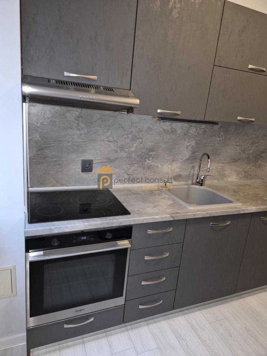 Продава се Тристаен апартамент в Пловдив, Южен - 68 кв.м за 1200 €/кв.м - Снимка #4