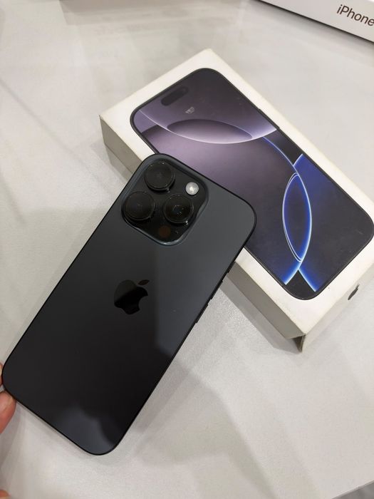 Apple IPhone 16 pro 256 GB