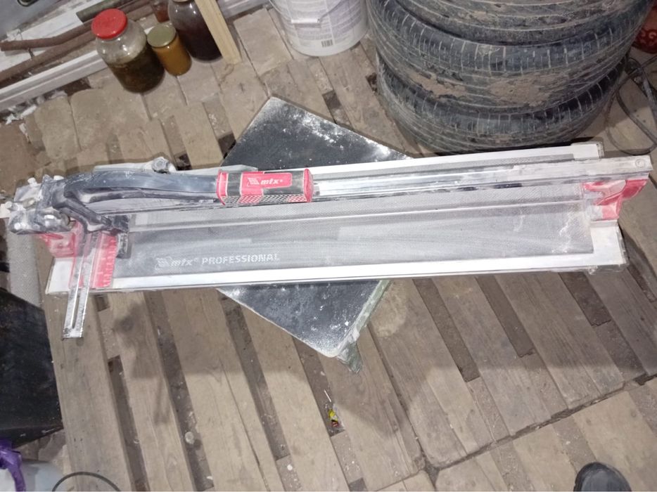 Продам плиткорез