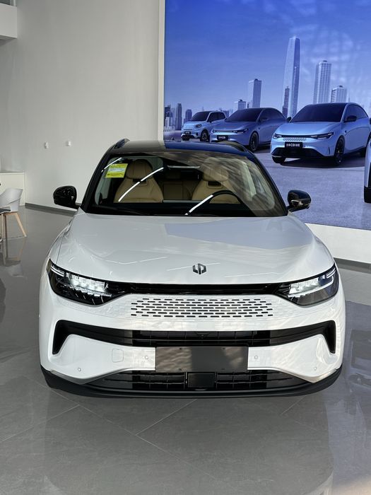 LEAPMOTOR C11 gibrid 300 km premium dop opsiya