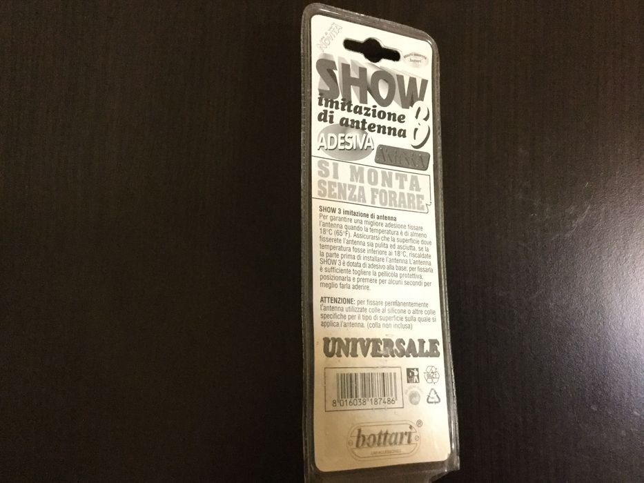 Antena auto noua in cutie made in Italy;