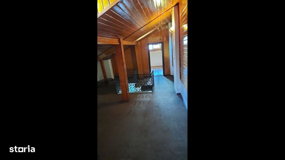 Vila spatioasa de vanzare l aproape de Primaria Sector 1