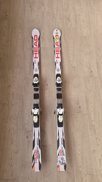 Schiuri HEAD Worldcup cu legături 165 cm
