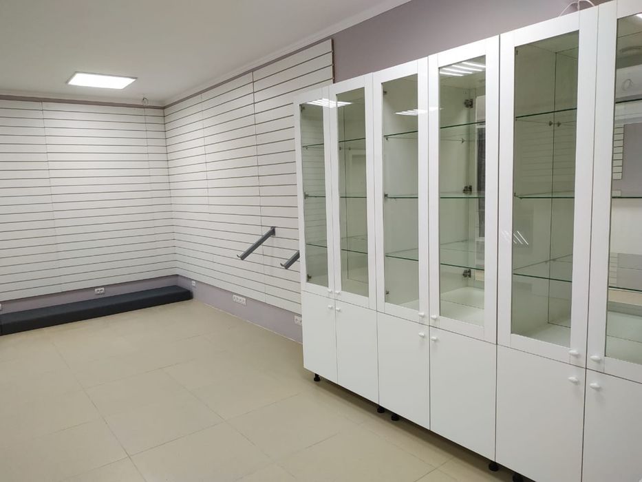 Продам витрины для торговли