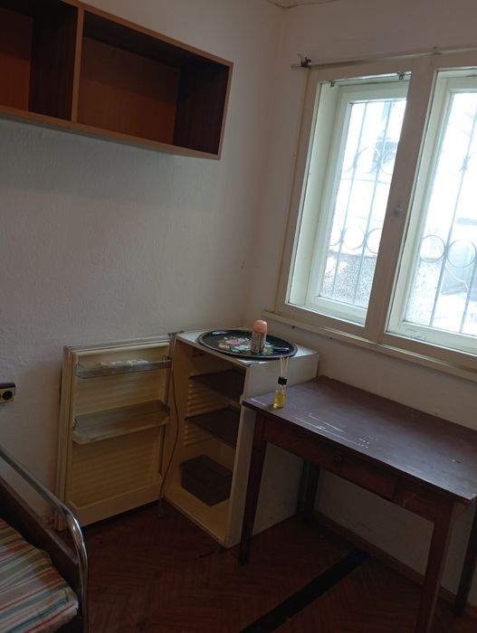 Дава се под наем  в Пловдив, Сточна гара - 13 кв.м за 102 € - Снимка #6