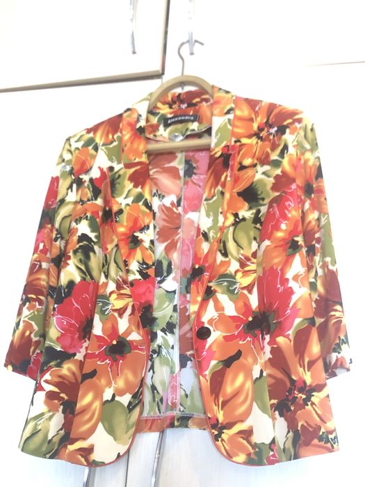 Женская одежда (разная)